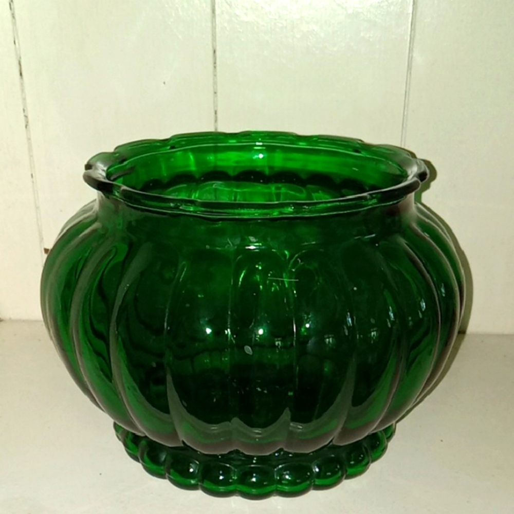 Green Glass Decorative rosebowl or planter